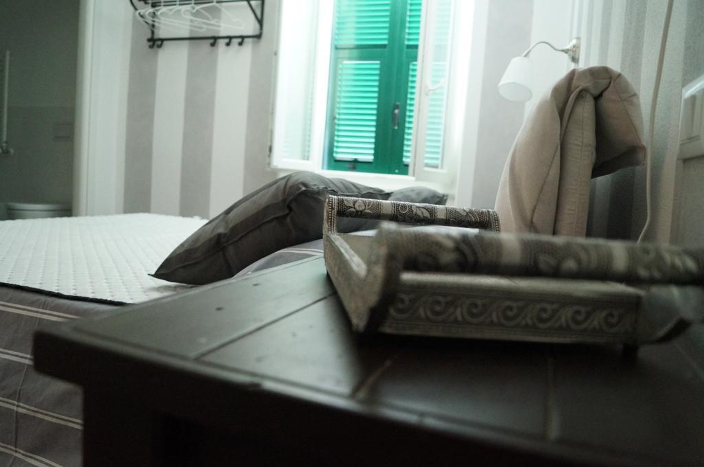 Hotel Casa Giangare Sarzana Habitación foto